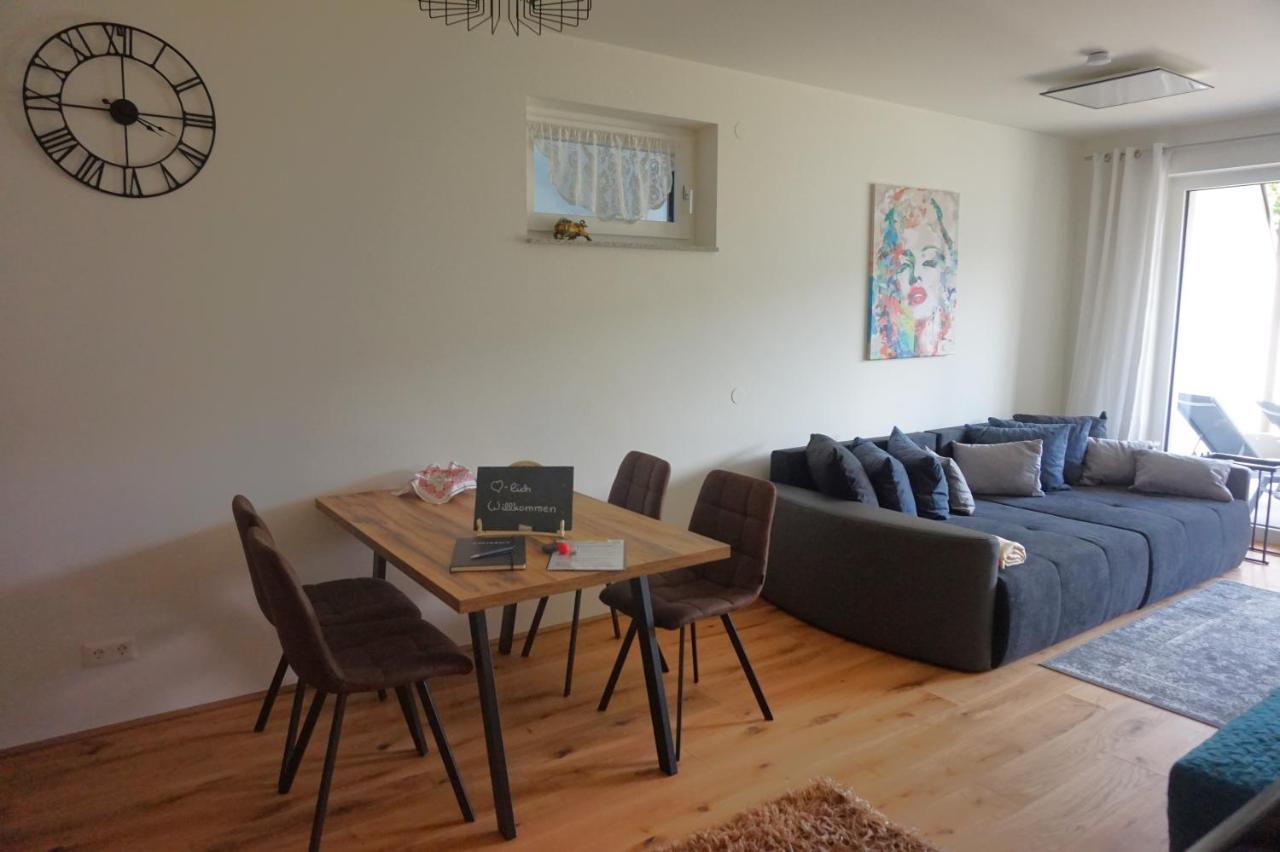 Ferienwohnung Karasek Deluxe Sattendorf Exterior photo